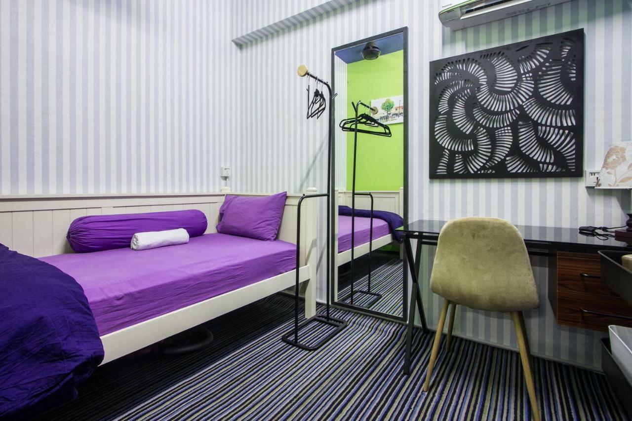 Usm Designer Dwell Hotell George Town Eksteriør bilde